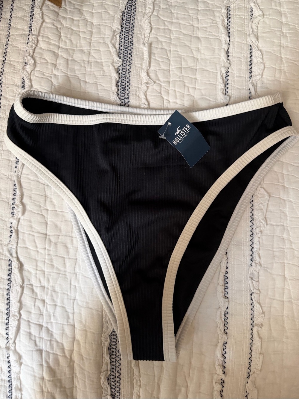 Hollister Curvy High-Leg High-Waist Ribbed Cheeky Bikini Bottom